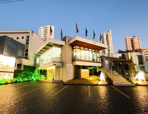 Paciente Unique - Resultado de cirurgia plástica